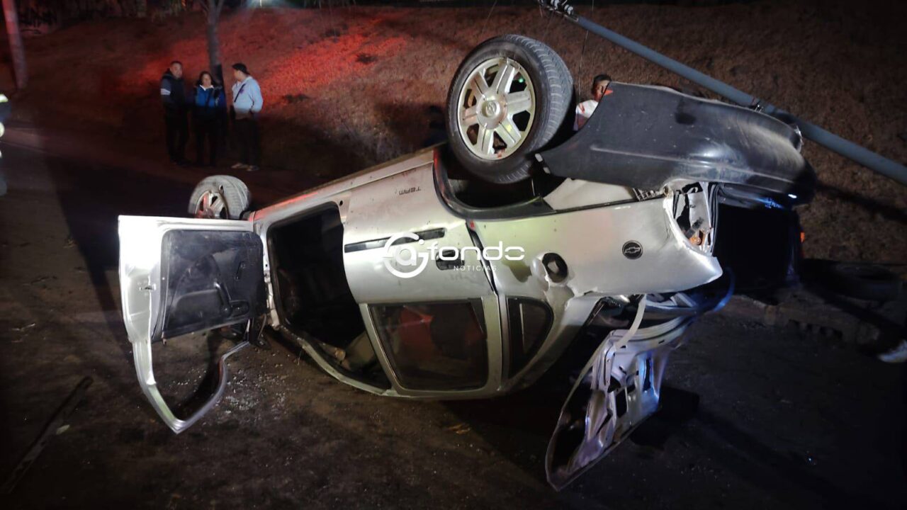 TRAGEDIA: Jorge manejaba su Chevy, volcó y murió solo por la noche