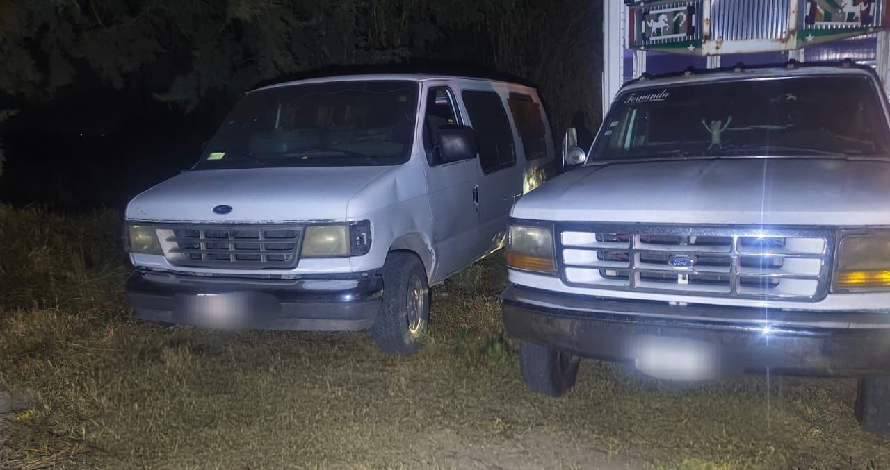 HUACHICOL: Criminales abandonan más de 2 mil 300 litros de gasolina en Edomex