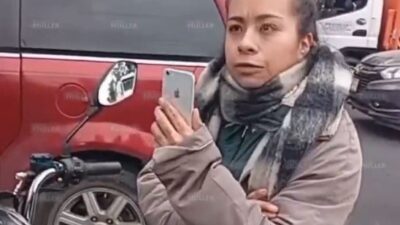 VIDEO: #LadyMexibús; mujer invade carril confinado y arma una extraña escena