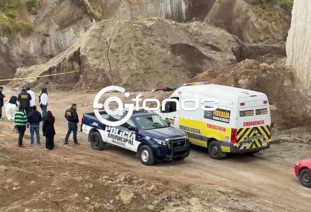URGENTE: Arrojan un cuerpo con disparos en una solitaria zona de minas en Edomex