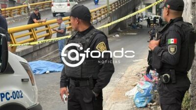 EJECUTADO. Motosicarios acribillan a un hombre que caminaba solo por la calle