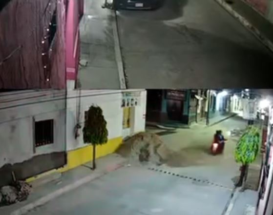 VIDEO: Sujeto pasa por un montón de arena y sale ‘volando’ con todo y su Itálika