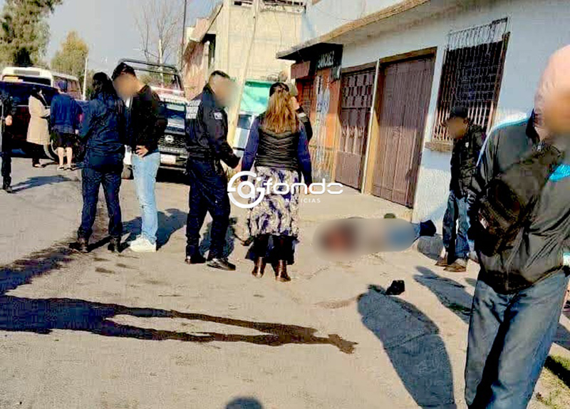 VIDEO. Hombre queda al borde de la muerte tras ser arrollado por auto a exceso de velocidad