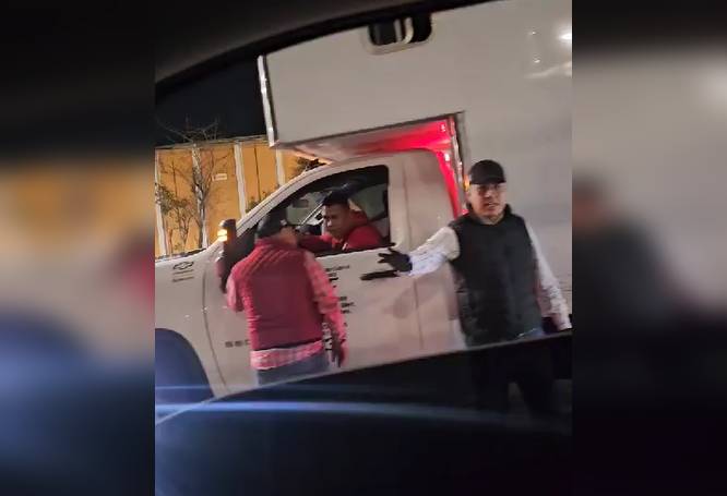 VIDEO. Policías ministeriales roban transportes con mercancía y abandonan los vehículos vacíos