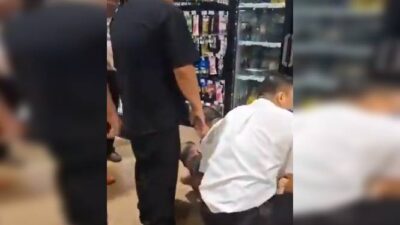 VIDEO: Guardias de Chedraui someten y golpean a un señor por llevar la pañalera de su bebé