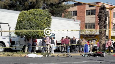 LAMENTABLE. Una joven muere en accidente de moto y policías de Neza provocan agresión contra periodistas