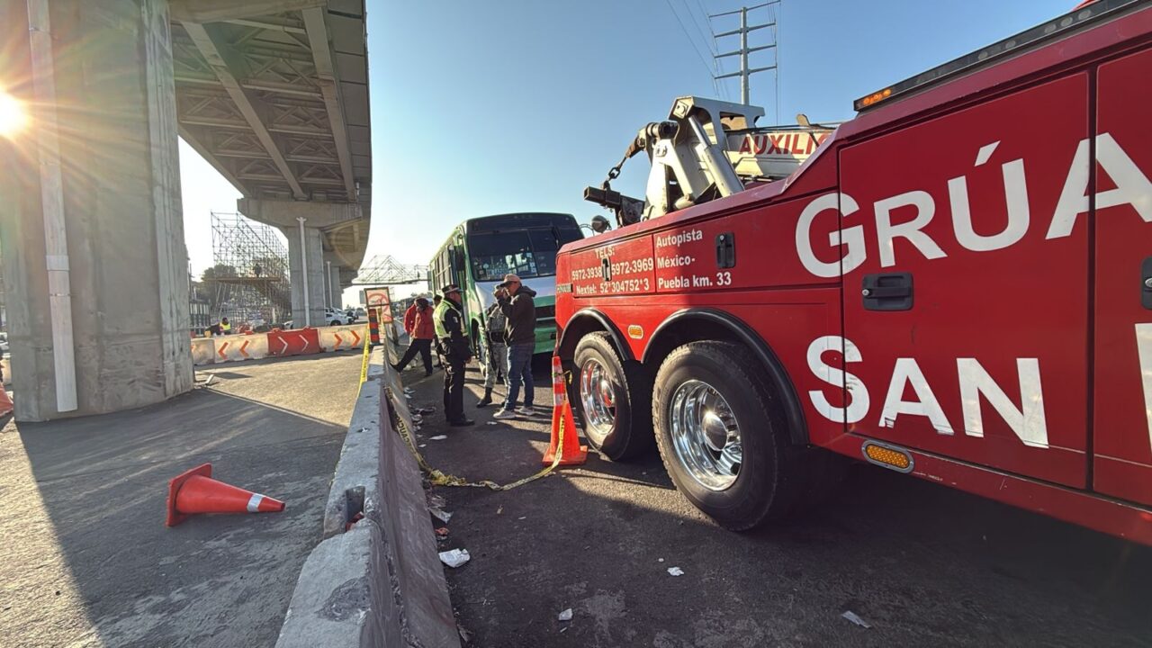 ÚLTIMA HORA: Balean a pasajero de camión en otro violento asalto en Edomex