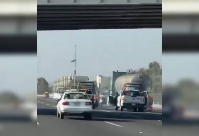 VIDEO: De película; sujeto roba pipa, huye a Edomex y provoca una intensa persecución