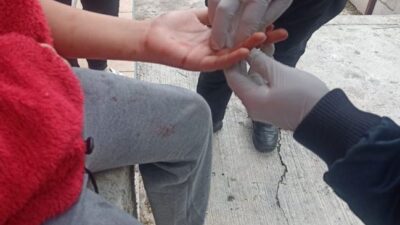 SALVAJE: Sujeto de 23 años apuñala a su hermano de 11 porque se comía su hamburguesa