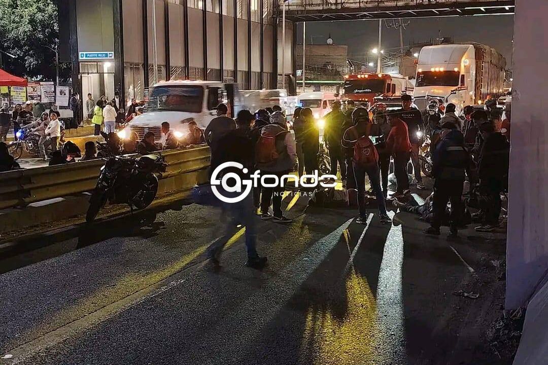 LAMENTABLE. Ella iba de acompañante en una moto sobre la autopista; derraparon y murió