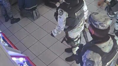 VIDEO: Guardia Nacional tortura a locatario y roban dinero de máquinas tragamonedas