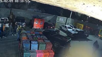 VIDEO: ‘¡Mi hijo!’; bebé de 2 años muere aplastado por la camioneta que manejaba su tío