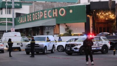 VIDEO: Acribillan a clientes afuera del bar ‘Sala de despecho’; hay tres muertos