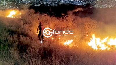 ÚLTIMA HORA. Impresionante incendio consume esta noche parte de la Sierra de Guadalupe