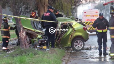 DRAMÁTICO. ‘¡Déjame verlo!’; Brandon y Zaira murieron tras chocar contra un árbol a toda velocidad