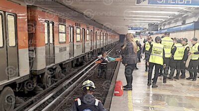 LAMENTABLE. Una mujer pierde la vida en la estación Zócalo de la Línea 2 del Metro