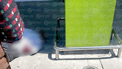 TERRIBLE. Édgar estaba en la fila para entrar al banco cuando ladrones le dispararon para robarle su dinero