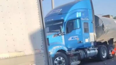 VIDEO: Traileros ‘cafres’ ocasionan carambola y colapsan el Circuito Exterior Mexiquense