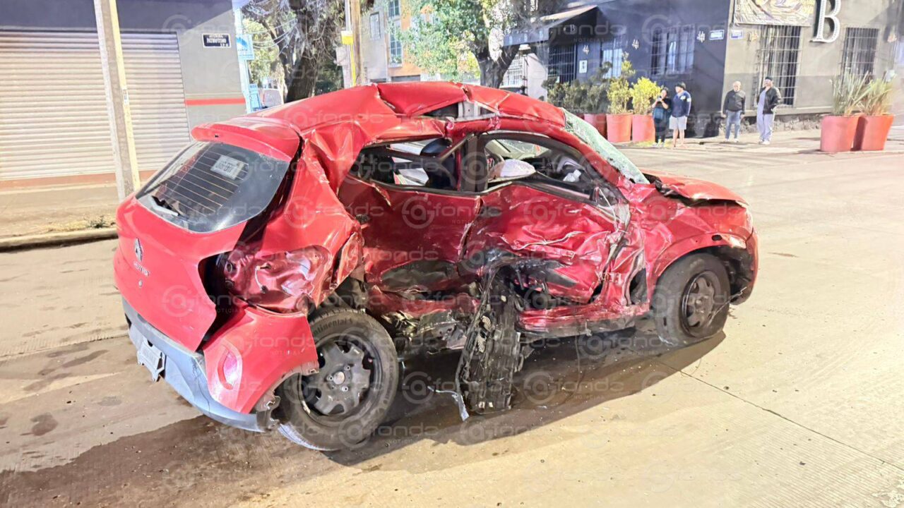 TERRIBLE: Borracho en un auto de lujo choca y mata a un joven conductor
