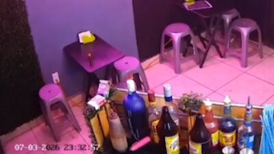 VIDEO: Malviviente finge tener un arma y asalta a empleado de local de micheladas