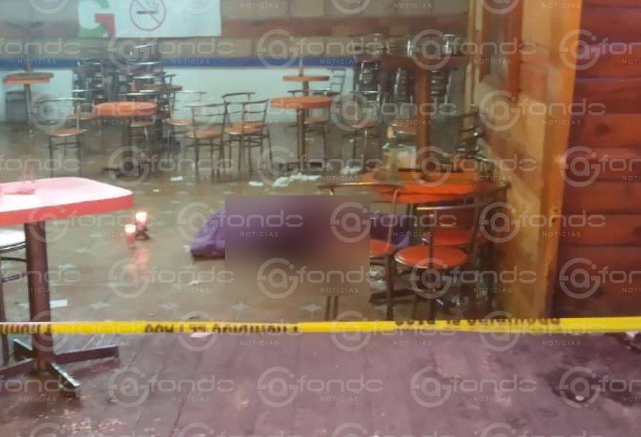 TRISTEZA. El señor Fausto tenía 72 años y era taxista; fue por un pasaje a un bar y ahí murió