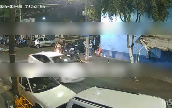 VIDEO: Graban momento en que un joven es ejecutado en una riña callejera