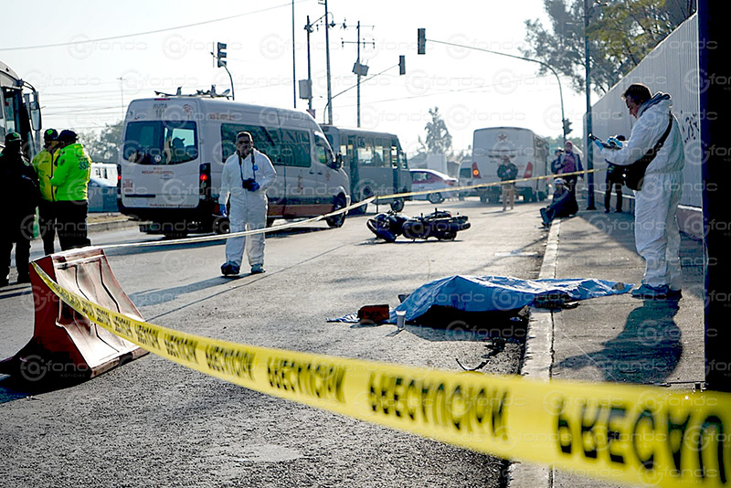 LAMENTABLE. Ella tenía 27 años, se dirigía a su trabajo  como policía y sufrió un accidente que la mató