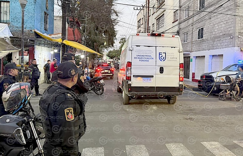 CRIMEN. Sicarios en moto asesinan a jovencito de 15 años de edad en calles de Tepito