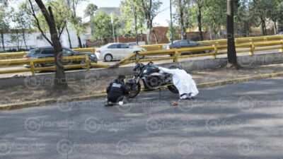 TRAGEDIA. Mujer que manejaba una motocicleta muere esta mañana; un taxista fue el responsable