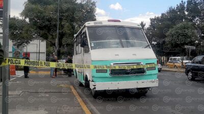 ÚLTIMA HORA. Hombre muere tras ser arrollado por un microbús; el chofer fue detenido;