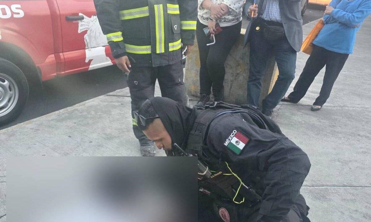 ALERTA: Policías ‘se ponen las pilas’ y salvan a un joven durante una crisis
