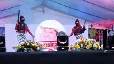 VIDEO. Alumnos de Bachilleres se disfrazan de sicarios durante concurso de baile