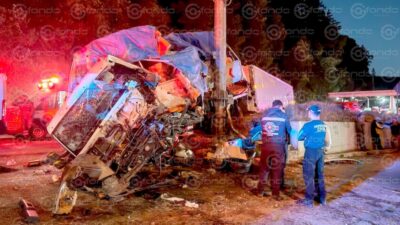 ÚLTIMA HORA. Tráiler sin frenos deja un muerto y tres heridos en la México-Toluca