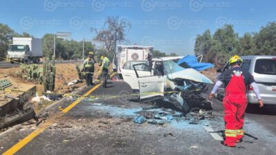 VIDEO. ‘¿Nos escuchan?’; graban tragedia con fallecidos tras accidente en autopista de Edomex