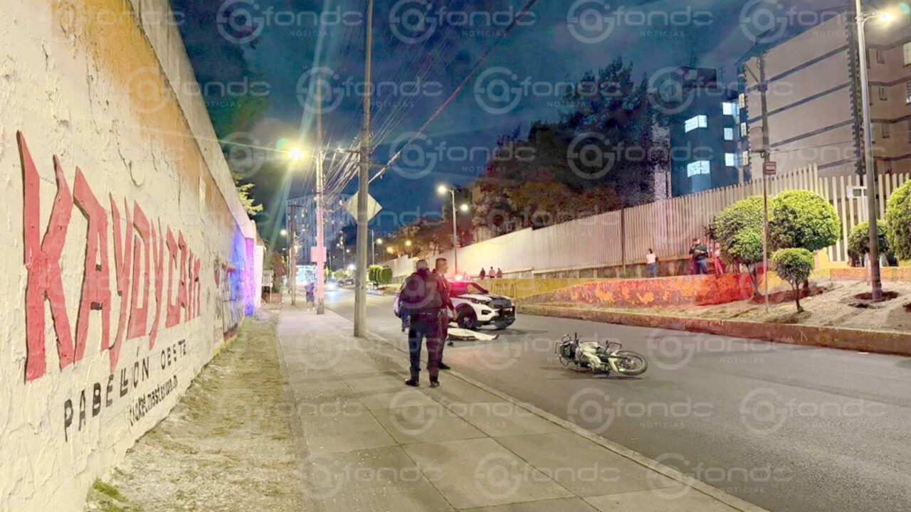 TERRIBLE: Motociclista derrapó, azotó contra el asfalto y ya no pudo volver a casa