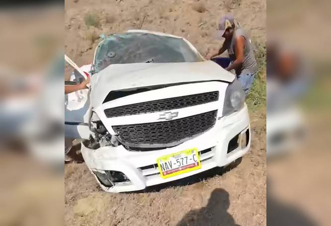 ÚLTIMA HORA. Mueren cinco integrantes de una familia del Edomex que iban a Acapulco; hay 8 heridos