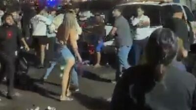 VIDEO: Graban pelea entre borrachos violentos y un hombre balea a su rival