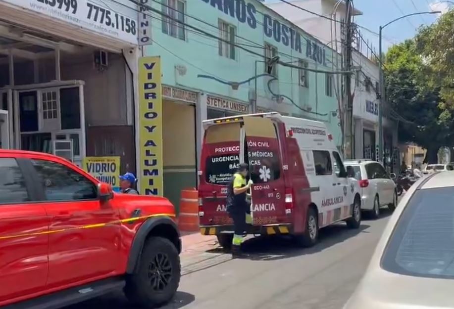 TRISTE: Doña Rosa se sentía mal, comerciantes la sentaron en una silla y ahí murió