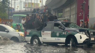 VIDEO: Fuerte e inesperada tormenta causa estragos y sorprende a todos