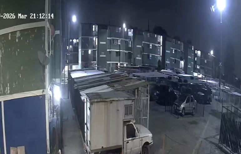 VIDEO: Graban a ‘ladrón serial’ de motos; ataca en la misma unidad habitacional