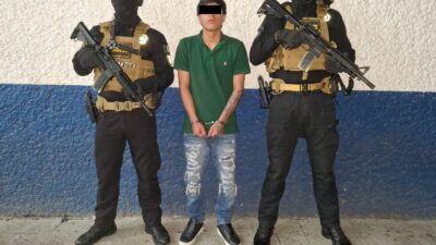 VIDEO: ‘Micky Hair’ era estilista de las estrellas y fue asesinado afuera de su salón; detienen a dos