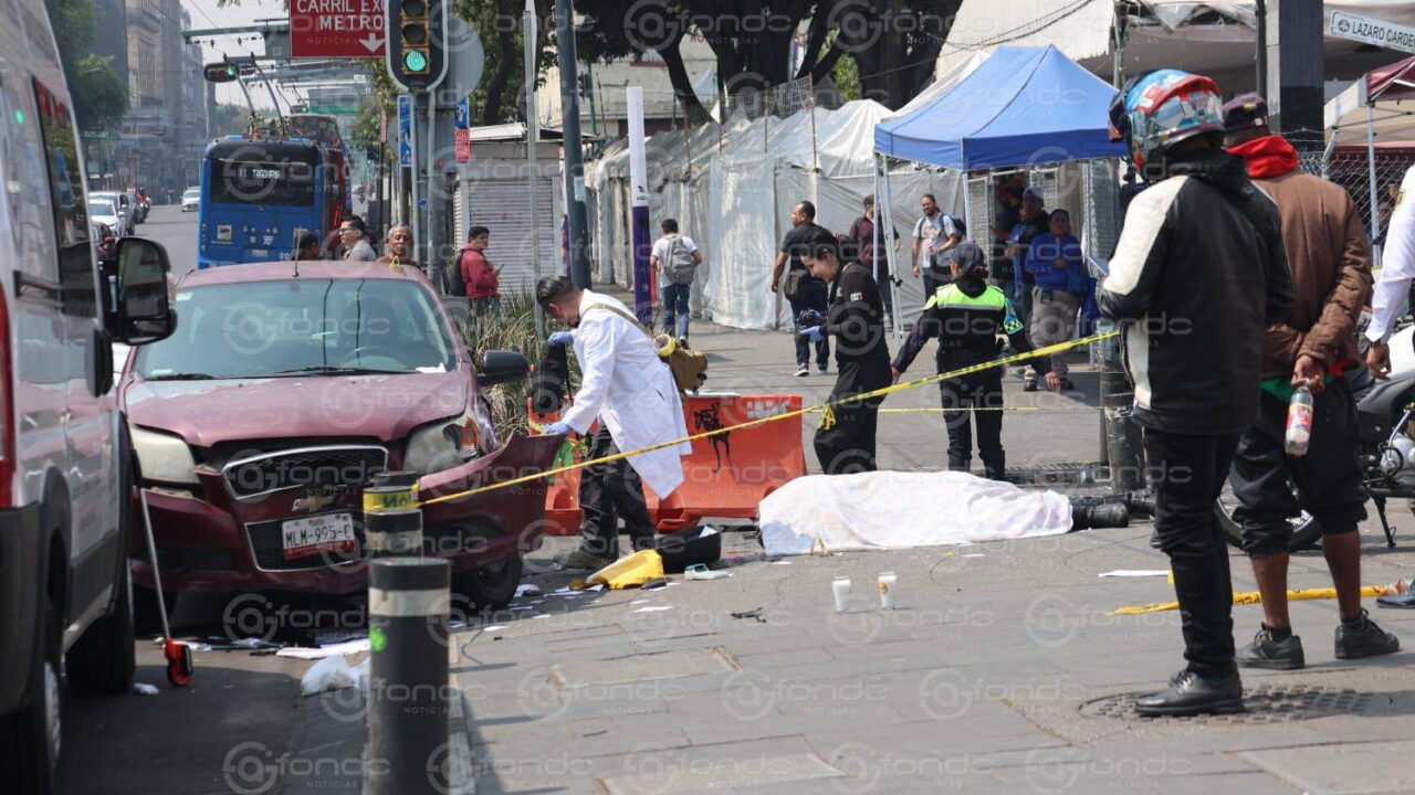 TRAGEDIA. Cobrador de Banco Azteca en moto muere arrollado por una conductora