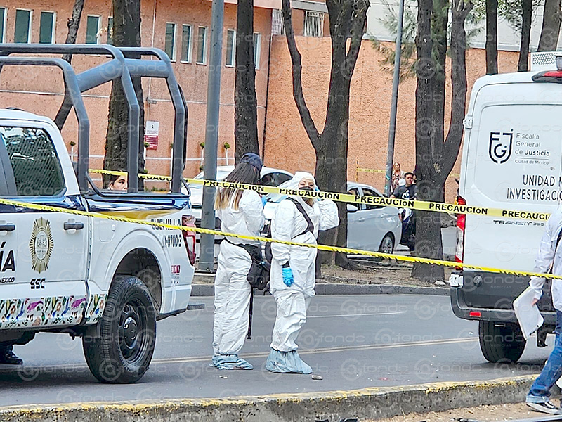 TRAGEDIA. Joven motociclista pierde la vida tras ser impactado por una camioneta