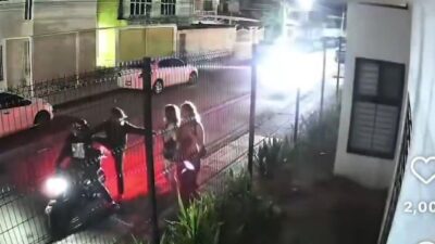 VIDEO: ‘My passport!’; turistas norteamericanas sufren violento asalto armado