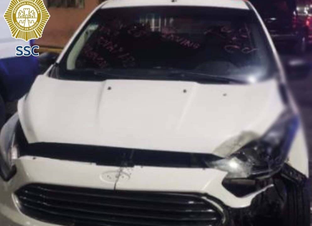 DEALER: Sujeto vendía ‘hierba’ en la calle, intentó escapar de la policía, pero fue atrapado