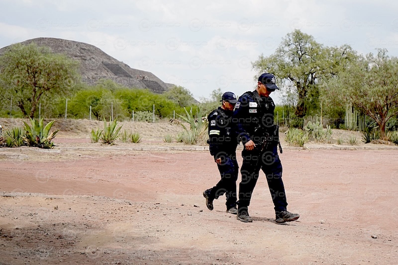 TERROR. Hombre armado sube a la Pirámide de la Luna y dispara a turistas extranjeros; dos muertos y 13 heridos fue el saldo