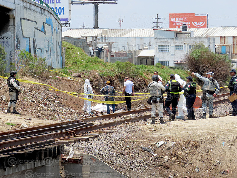 VIOLENCIA. Encuentran el cuerpo sin vida de un jovencito junto a las vías del tren; fue asesinado