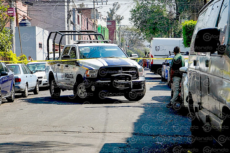 FEMINICIDIO. Paola acababa de dejar a su hija en la escuela cuando sujetos en moto le dispararon