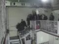 VIDEO. Policías despojan de su patrimonio a una familia durante cateo ilegal