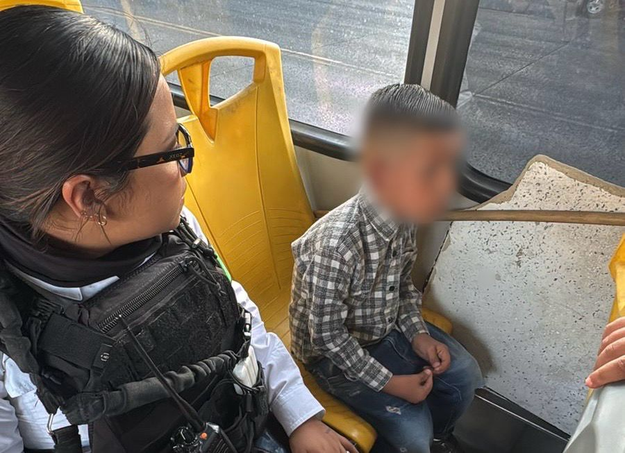 ALERTA: Niño sale de casa para jugar videojuegos y se pierde; dijo que lo invitó un amigo